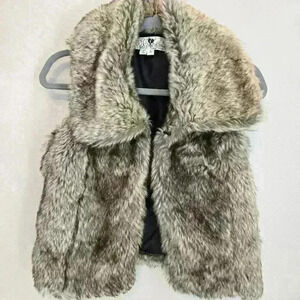 Jolt Women's Faux Fur Vest Jacket Size S Mob Wife